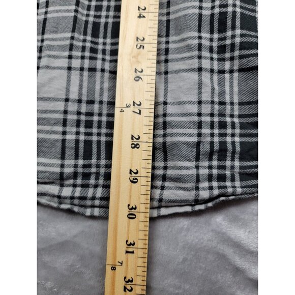 Wrangler ATG Shirt Large Black Gray Cotton Plaid Button Down Vented Long Sleeve - Picture 3 of 8